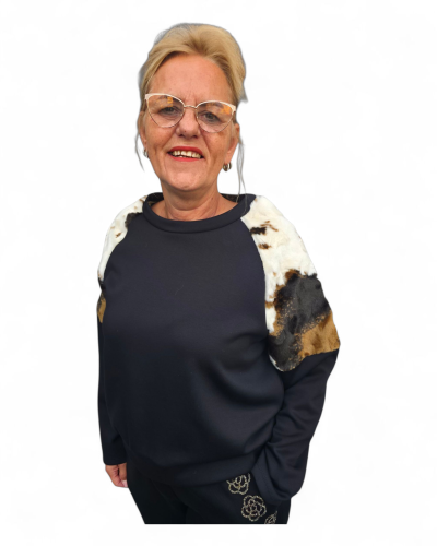 Trui met koemotief zwart