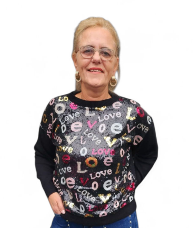 trui met love . trui met love .