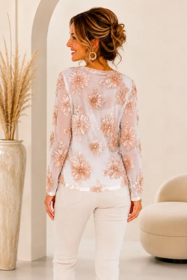 Top Met Gouden bloem Top Met Gouden bloem