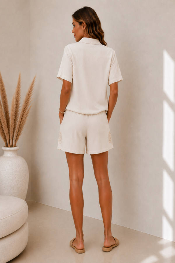 Beige Tweedelige Dames Set met Broderie