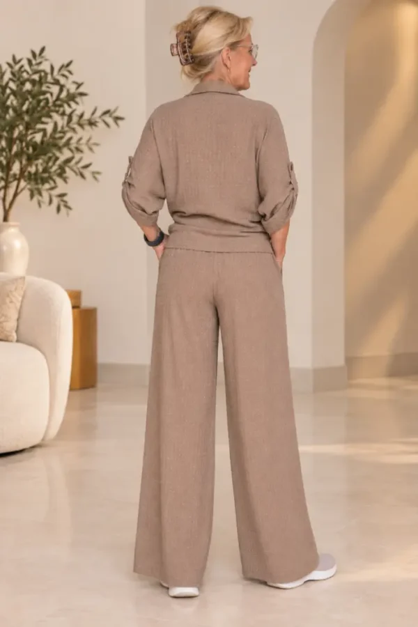 Taupe 2-Delig Damespak One-Size achter Taupe 2-Delig Damespak One-Size achter
