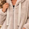 Beige Dames Teddy Hoody Jas met Capuchon detail Beige Dames Teddy Hoody Jas met Capuchon detail