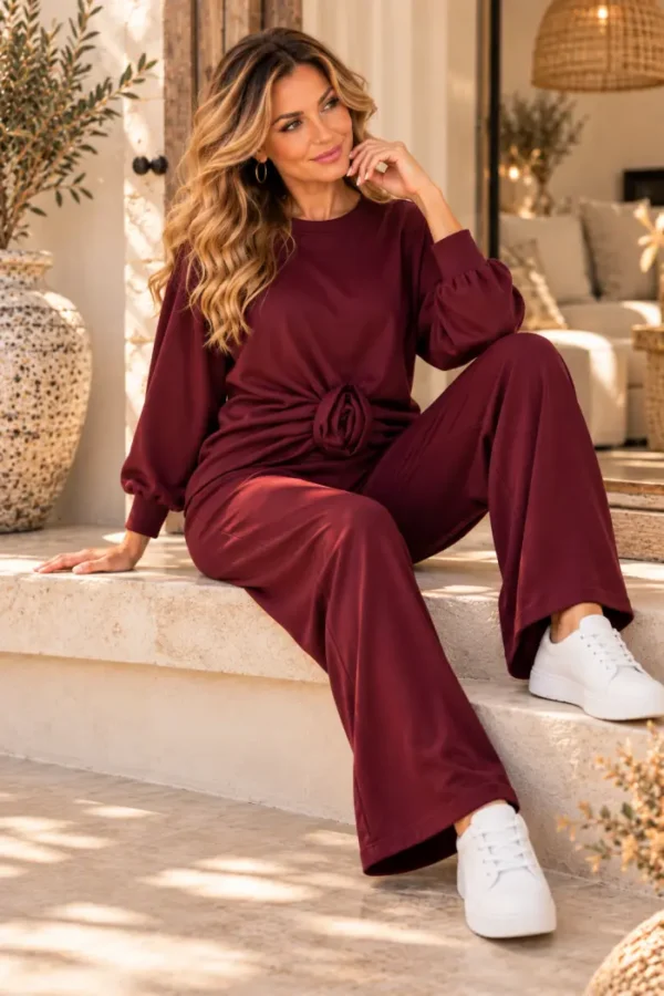 Bordeaux Dames Vrijetijdspak – One-Size | Valentina Bordeaux Dames Vrijetijdspak – One-Size | Valentina
